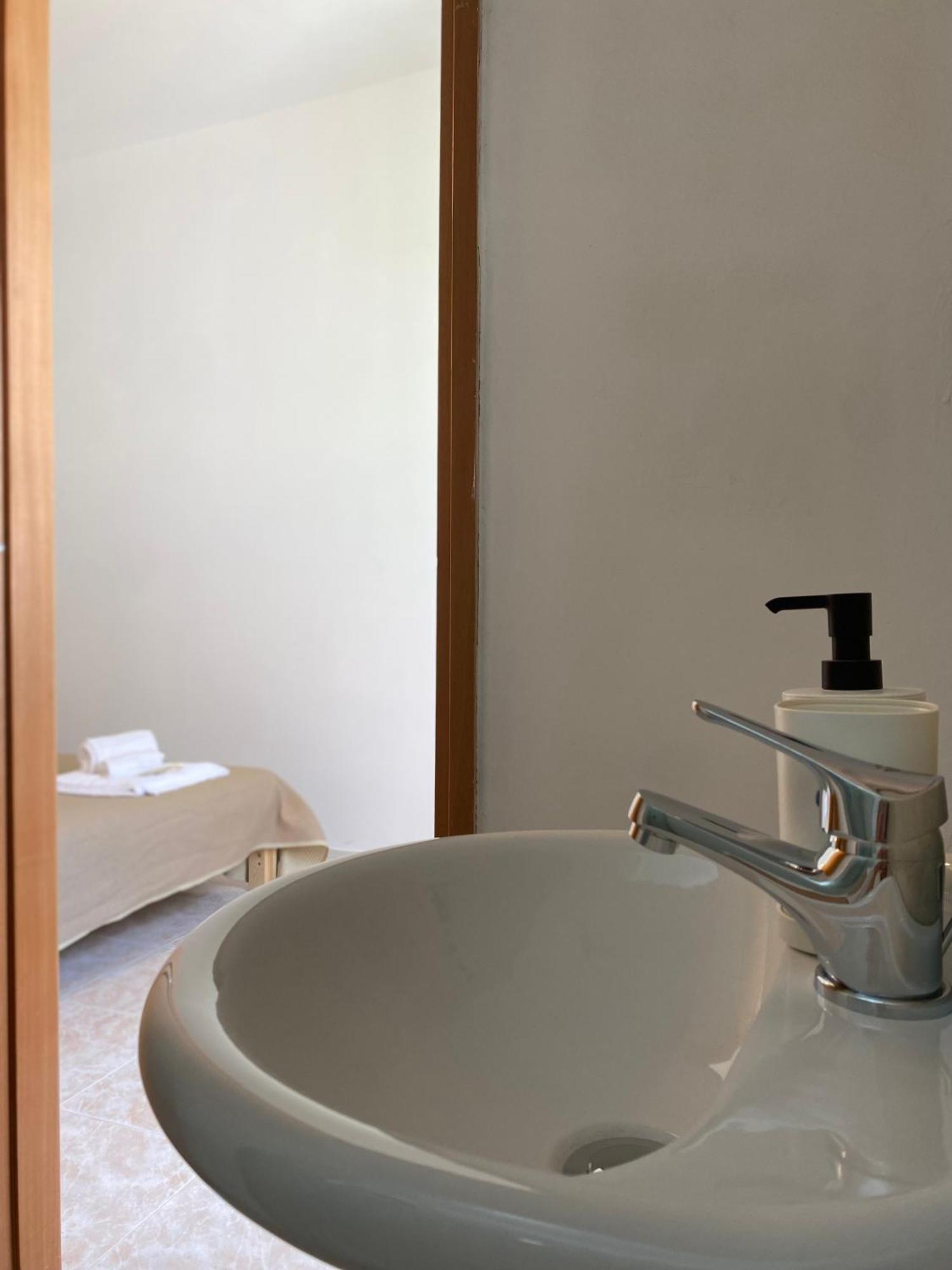 Dimora Santa Maria - Puglia Mia Apartments Monopoli Bagian luar foto