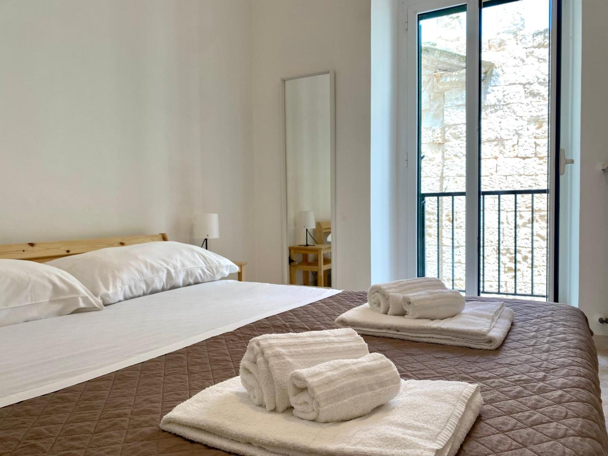 Dimora Santa Maria - Puglia Mia Apartments Monopoli Bagian luar foto